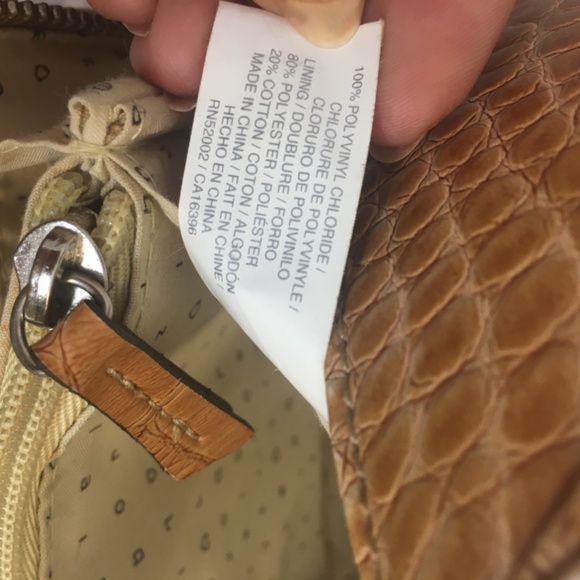 Liz Claiborne Vegan Crocodile Barrel Bag - iPad sz - Picture 8 of 12